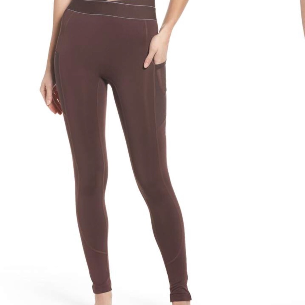 Free People “Barre Legging” in navy XS NWOT